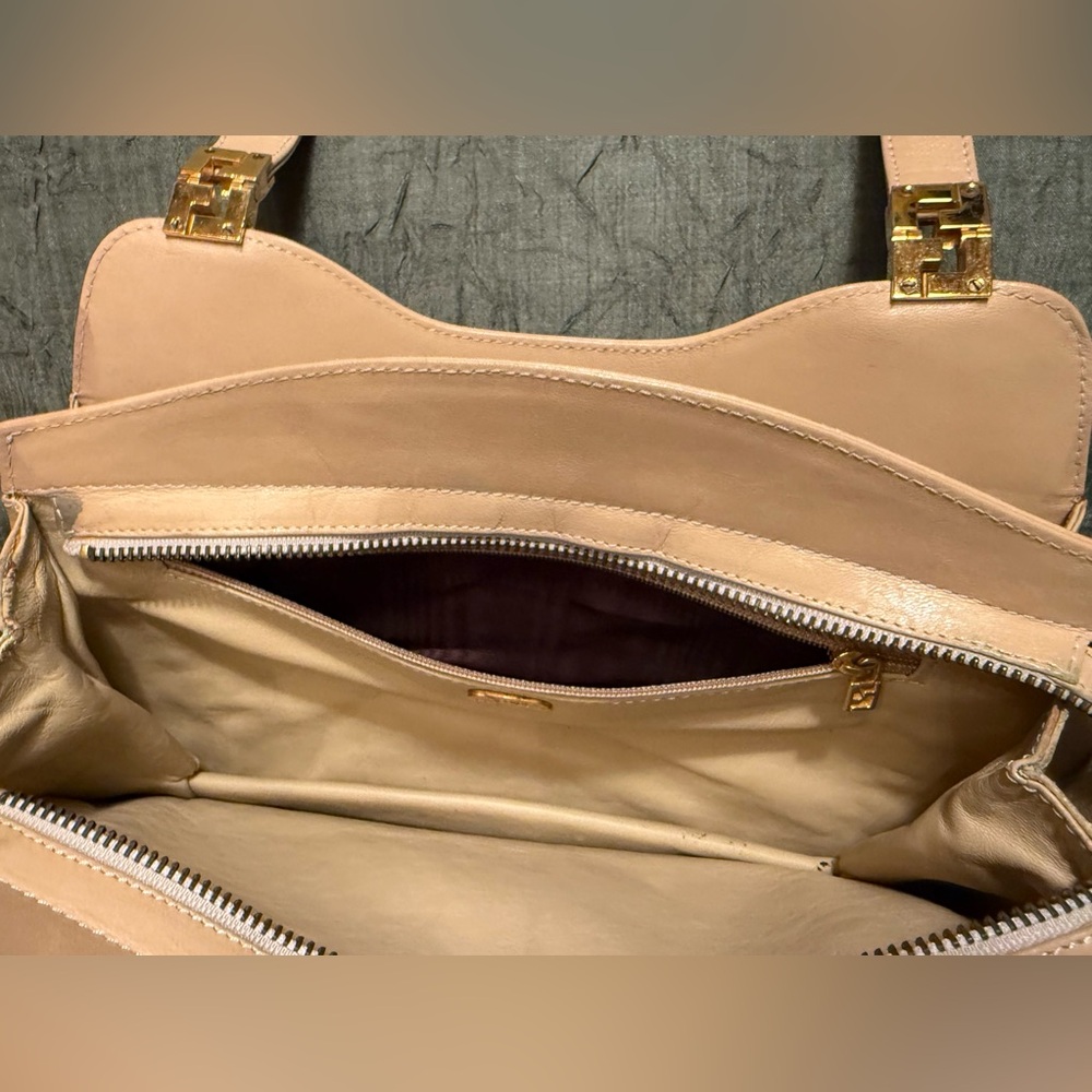 Fendi Vintage Metallic Shoulder Bag, Gold - Picture 5 of 8